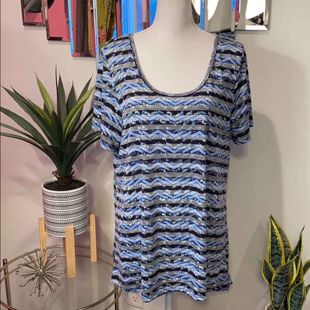 LuLaRoe blue and black top